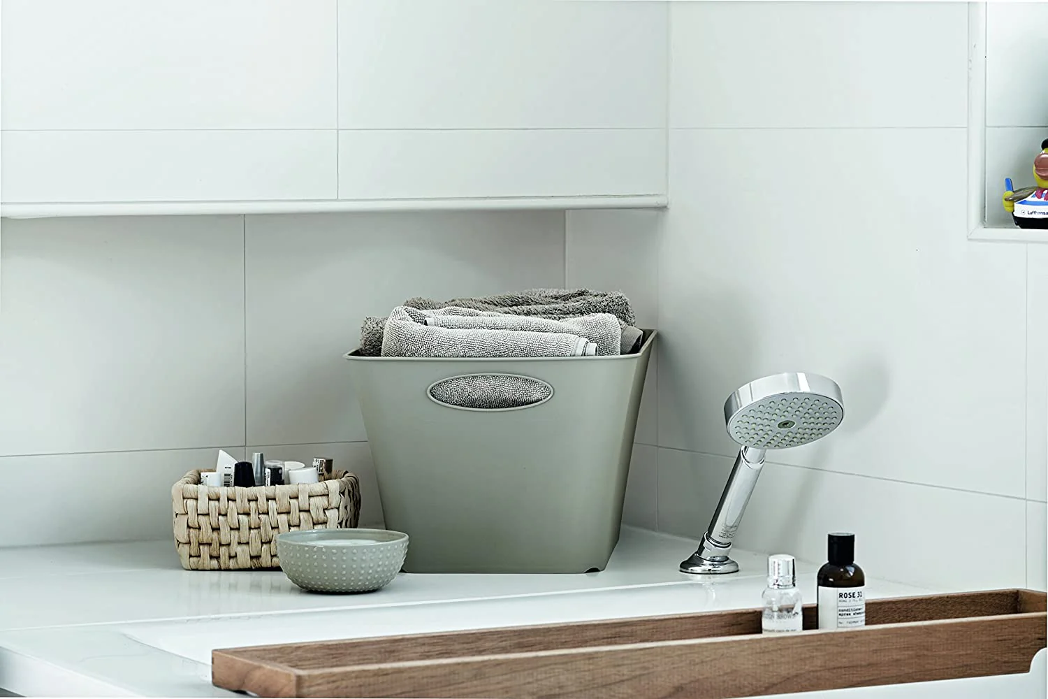 Box 24 l LIVING - Image 19